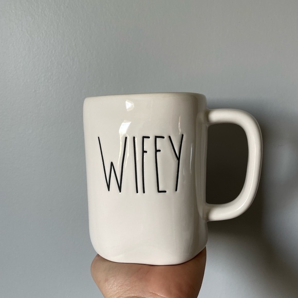 Rae Dunn Wifey Mug - Picture 1 of 4
